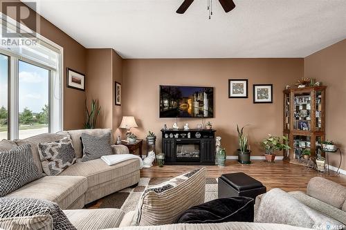 25 Arlington Avenue, Moose Jaw, SK - Indoor Photo Showing Living Room With Fireplace