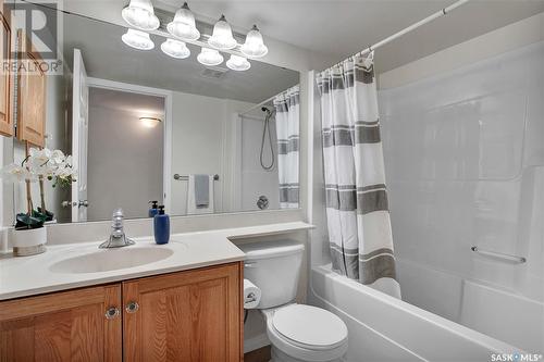 104 1850 Main Street, Saskatoon, SK - Indoor Photo Showing Bathroom