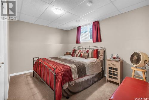 551 Rempel Manor, Saskatoon, SK - Indoor Photo Showing Bedroom