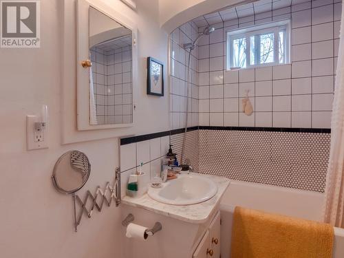 259 Conklin Avenue, Penticton, BC - Indoor Photo Showing Bathroom