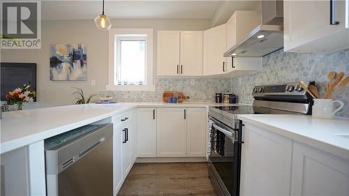 68 Seymour Avenue, Cornwall, ON - Indoor Photo Showing Kitchen