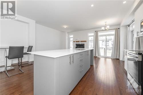 90 Nettle Crescent, Ottawa, ON - Indoor Photo Showing Kitchen