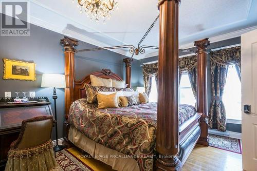 81 Henry Street, Quinte West, ON - Indoor Photo Showing Bedroom