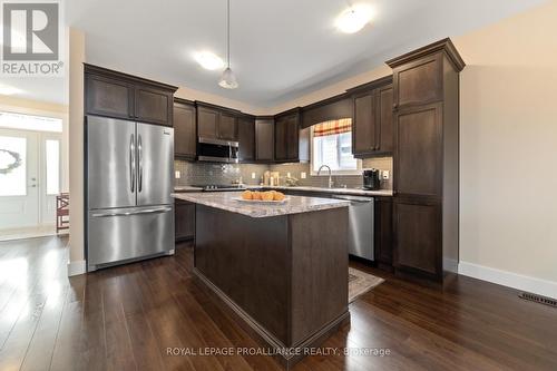 26 Rowan Place, Quinte West, ON - Indoor Photo Showing Kitchen With Upgraded Kitchen