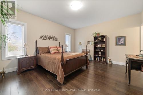 26 Rowan Pl, Quinte West, ON - Indoor Photo Showing Bedroom
