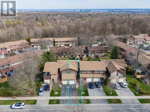 149 - 2301 Cavendish Drive, Burlington, ON - Outdoor With View