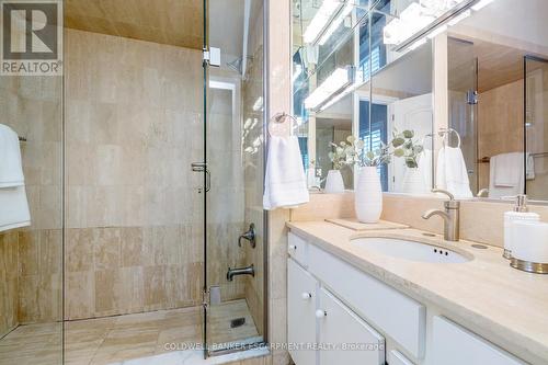 2 Friars Lane, Toronto, ON - Indoor Photo Showing Bathroom