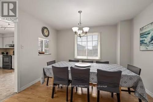 31 Archer Cres, London, ON - Indoor Photo Showing Dining Room