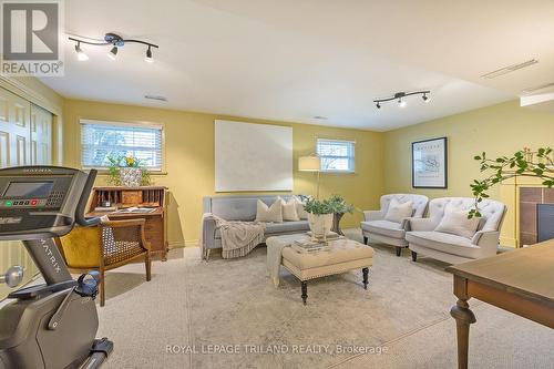 40 Longbow Rd, London, ON - Indoor Photo Showing Other Room