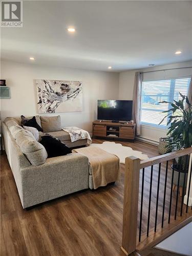 60-62 Jordan Crescent, Moncton, NB - Indoor Photo Showing Living Room