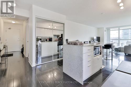 905 - 33 Singer Court, Toronto (Bayview Village), ON - Indoor