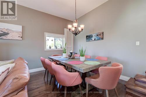 7846 Birch Drive, Severn, ON - Indoor Photo Showing Dining Room