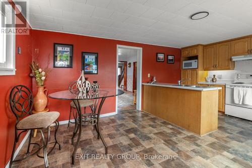 163 Main Street, Prince Edward County, ON - Indoor Photo Showing Kitchen