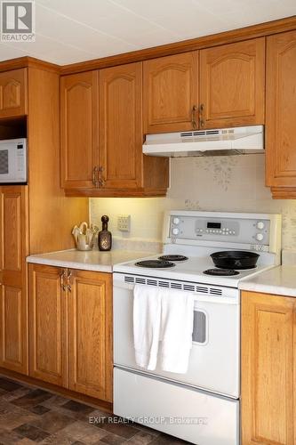 163 Main Street, Prince Edward County, ON - Indoor Photo Showing Kitchen