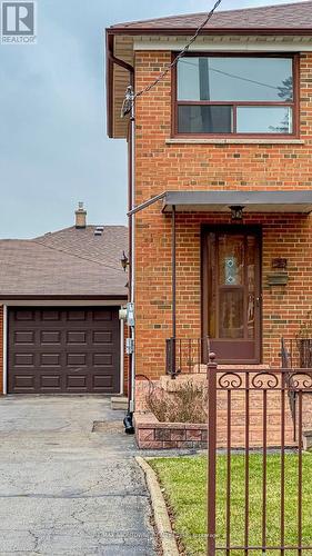 55 Marlington Cres, Toronto, ON - Outdoor With Exterior