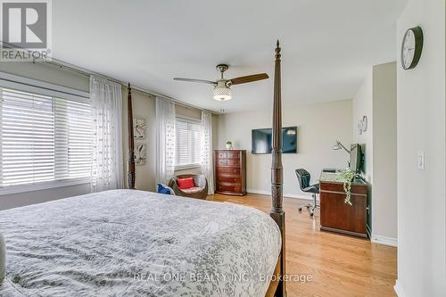 2374 Wasaga Drive, Oakville, ON - Indoor Photo Showing Bedroom