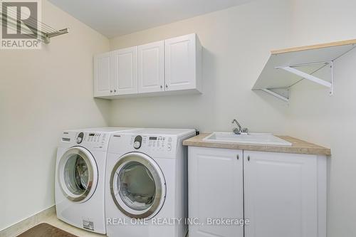 2374 Wasaga Drive, Oakville, ON - Indoor Photo Showing Laundry Room