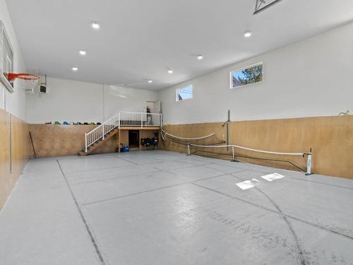 460 Shuswap Chase Cr Rd, Chase, BC - Indoor