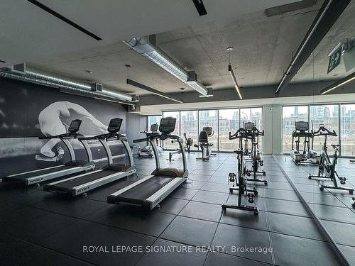 1306-170 Bayview Ave, Toronto, ON - Indoor Photo Showing Gym Room
