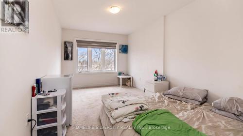54 - 166 Deerpath Drive, Guelph, ON - Indoor Photo Showing Bedroom