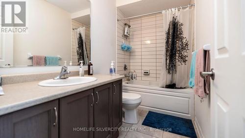 54 - 166 Deerpath Drive, Guelph, ON - Indoor Photo Showing Bathroom