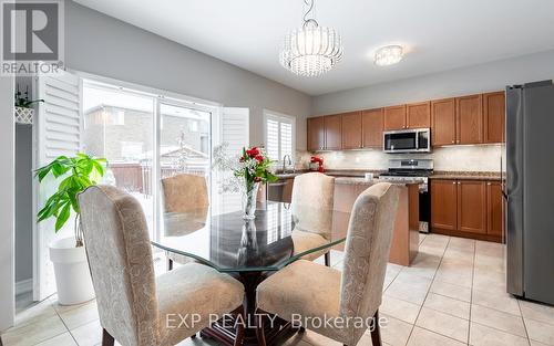 965 O'Reilly Cres, Shelburne, ON - Indoor Photo Showing Dining Room