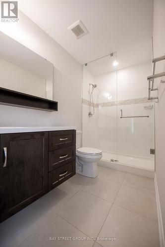 17 - 288 Glover Road E, Hamilton, ON - Indoor Photo Showing Bathroom