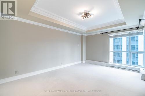 #800 -38 Avenue Rd, Toronto, ON - Indoor Photo Showing Other Room