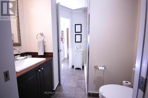 511 - 37 Ellen Street, Barrie, ON - Indoor Photo Showing Bathroom