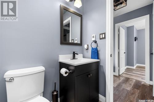 1119 Elgin Avenue, Moose Jaw, SK - Indoor Photo Showing Bathroom