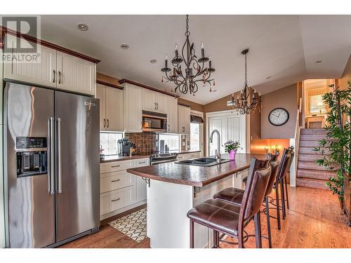 28 Lakeshore Drive, Vernon, BC - Indoor Photo Showing Kitchen With Upgraded Kitchen