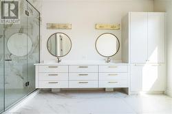 En-Suite double sink - 