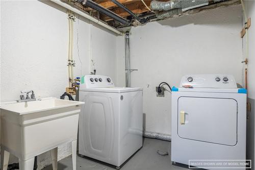 20 Anna Capri Drive|Unit #19, Hamilton, ON - Indoor Photo Showing Laundry Room