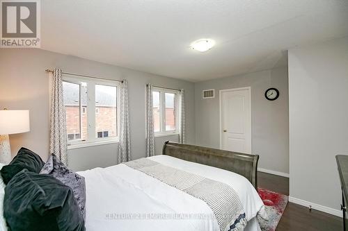 83 Bushmill Circ, Brampton, ON - Indoor Photo Showing Bedroom