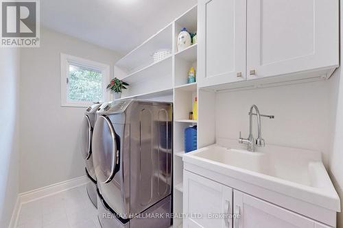 13 Linn Road, Caledon, ON - Indoor Photo Showing Laundry Room