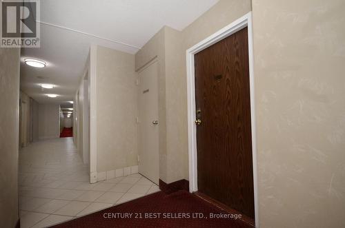 #1407 -25 Kensington Rd, Brampton, ON - Indoor Photo Showing Other Room