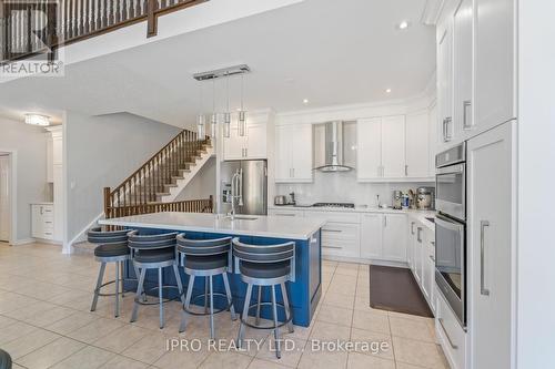#165 -200 Kingfisher Dr, Mono, ON - Indoor Photo Showing Kitchen