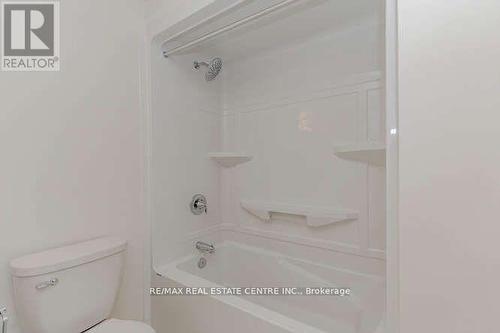 804 - 128 King Street N, Waterloo, ON - Indoor Photo Showing Bathroom