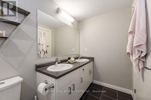 #909 -53 Arthur St S, Guelph, ON - Indoor Photo Showing Bathroom
