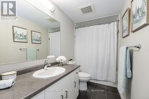909 - 53 Arthur Street S, Guelph, ON - Indoor Photo Showing Bathroom