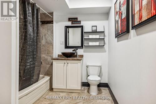 #Lower -538 Muirfield St, Oshawa, ON - Indoor Photo Showing Bathroom