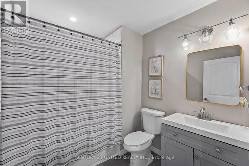 1470 Pebble Beach Rd, Smith-Ennismore-Lakefield, ON - Indoor Photo Showing Bathroom