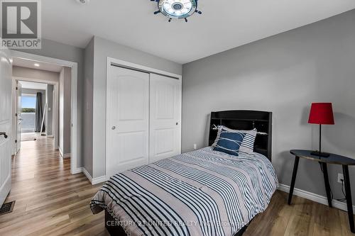 1470 Pebble Beach Road, Smith-Ennismore-Lakefield, ON - Indoor Photo Showing Bedroom