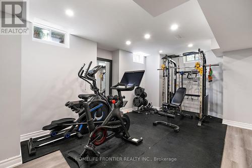 550 Clifford Perry Pl, Newmarket, ON - Indoor Photo Showing Gym Room