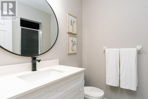 29 Sundial Crt, Collingwood, ON - Indoor Photo Showing Bathroom