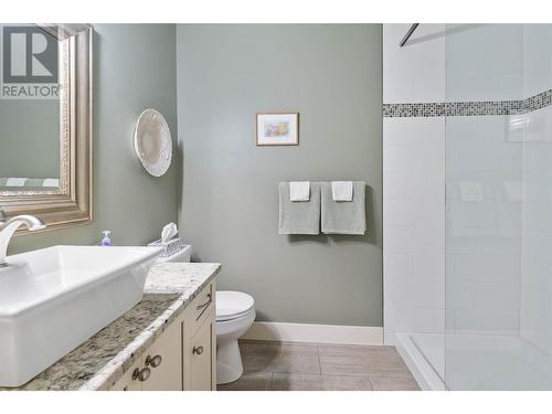 1297 Tanemura Crescent, Kelowna, BC - Indoor Photo Showing Bathroom