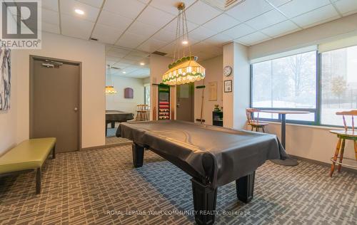 #306 -75 Wynford Heights Cres, Toronto, ON - Indoor Photo Showing Other Room