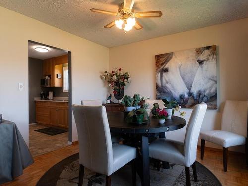 3575 Dunkley Drive, Armstrong, BC - Indoor Photo Showing Dining Room