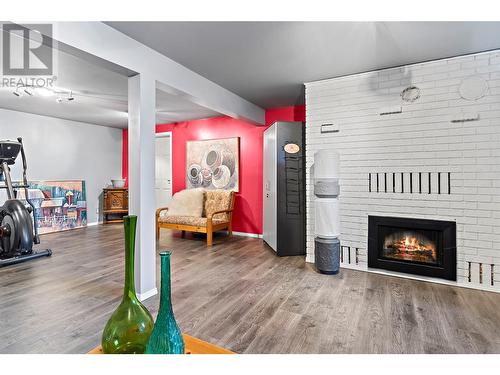 3420 1St Avenue Ne, Salmon Arm, BC - Indoor With Fireplace