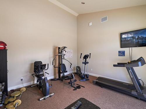 15-5251 Island Hwy West, Qualicum Beach, BC - Indoor Photo Showing Gym Room